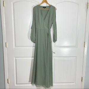 Lulu’s Sage Green Cold Shoulder Wrap Maxi Dress size M